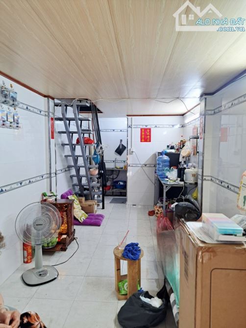 Bán nhà P5 Q11 2ty5. Sổ riêng, 2 tầng, 2pn. Ngay Đầm Sen. - 3