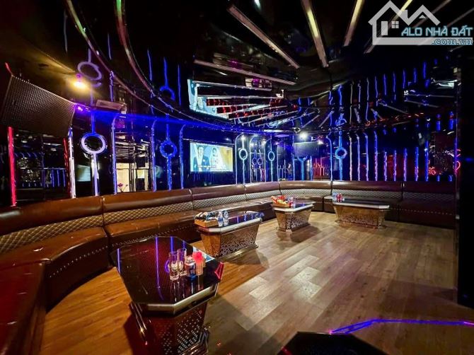 Bán biệt thự biển An Viên thiết kế hiện đại có phòng karaoke giải trí ở Nha Trang - 3