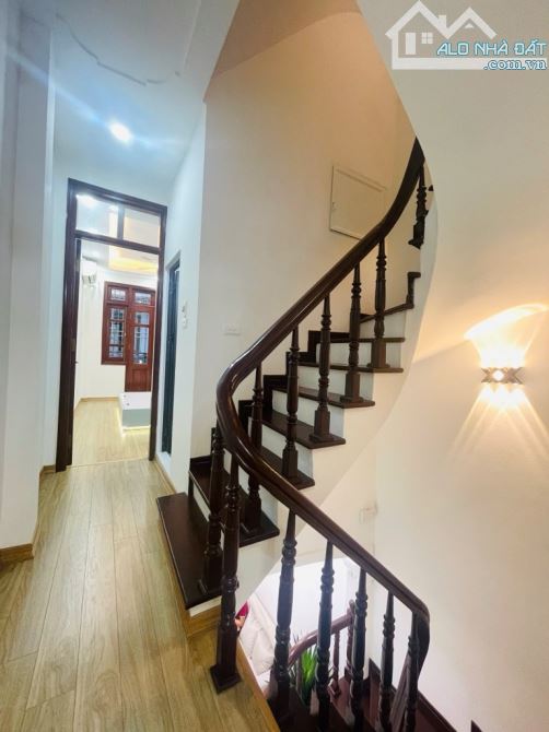 Lô góc Bùi Xương Trạch, hai thoáng ngõ rộng thông 3 gác đỗ cửa, 37m² - 3