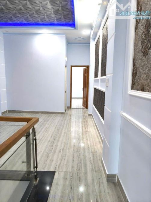 Bán nhà  2 tầng nội h 2 bính an p đông hoà dt 94m2 - 3