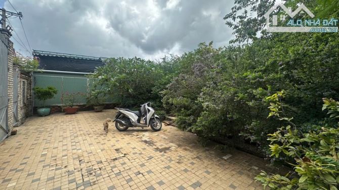 ĐẤT LỚN VEN SÔNG - NGAY VINHOME GRAND PARK - 708M2 - NHÀ VƯỜN NGHĨ DƯỠNG – GIÁ NHỈNH 34 TỶ - 3