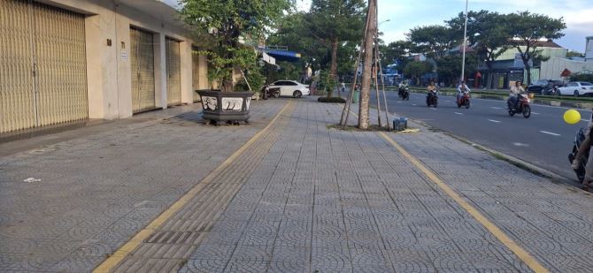 🏡 NHÀ 3 TẦNG KIÊN CỐ – ĐẤT RỘNG 281M² – HƯỚNG TÂY NAM – ĐƯỜNG 30M (LỀ 9M) - 3