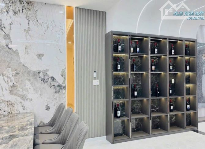 SANG NHƯỢNG NHÀ LÊ NGÔ CÁT, QUẬN 3. GIÁ 5TỶ950 DT 78M2(5,2x15M). NHÀ GẦN CHỢ, TRƯỜNG HỌC - 3