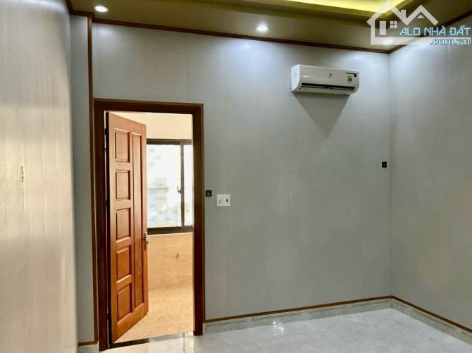 HOÀNG DIỆU KIỆT ÔTÔ 1 CĂN DUY NHẤT - 3 TẦNG – GARA TRONG NHÀ – 76 M2 NGANG 6.2 M - 6.3 TỶ - 3