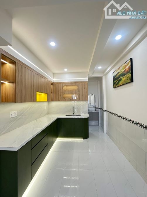 NHÀ TRỆT LẦU – FULL NỘI THẤT – GIÁ TỐTHẻm 105 Trần Quang Diệu, P. An Thới - 3