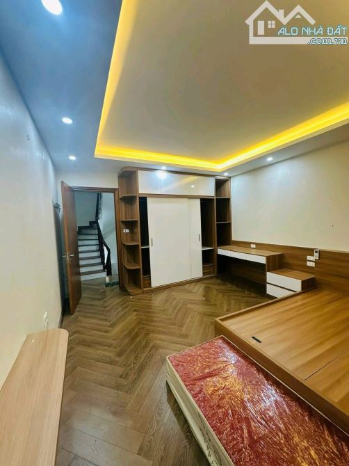 8 TRIỆU 🏡 CHO THUÊ NHÀ NGUYÊN CĂN – 65 KẺ TẠNH, GIANG BIÊN – Ô TÔ ĐỖ CỔNG  – FULL ĐỒ - 3