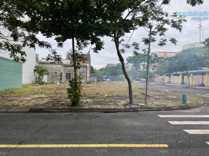 Nắm chủ - Lô đất BIỂN góc 2MT  HOÀNG BÌNH CHÍNH - DT 167m2, Đường 7,5m - Bãi Tắm Non Nước - 3