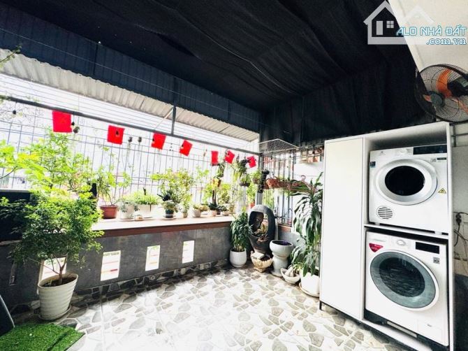 Bán nhà Trần Cung 56m2*5T, MT4m, ngõ to rộng, gần phố, 9 phòng khép kín, đủ PCCC, 9.5 tỷ - 3