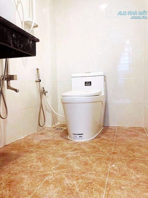 Bán nhà Tô Hiến Thành quận 10, 3 tầng, lô góc đẹp ở hay đầu tư làm lại đều ổn - 3