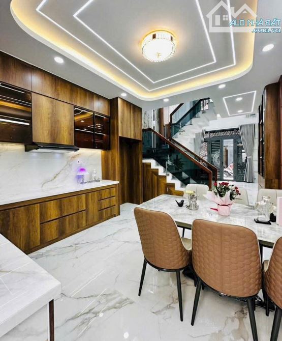 KHU PHÂN LÔ CẠNH TÊN LỬA - 4.1 X 14M - ĐƯỜNG 7M - 5 TẦNG LUNG LINH - CHỈ 7.5 TỶ TL - 3