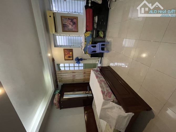 Ô TÔ ĐỖ CỬA - 4 TẦNG 3 NGỦ - HUỲNH THÚC KHÁNG - 3