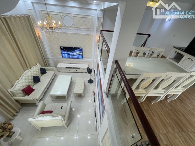 Thạch Bàn, vỉa hè ô tô tránh, Thạch Bàn, Hàng xóm Himlam - 3