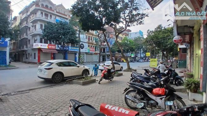 Bán nhà phân lô KĐT Đại Kim  Nguyễn Cảnh Dị dt 60m 5 tầng mt4.5m giá 18 tỷ - 3