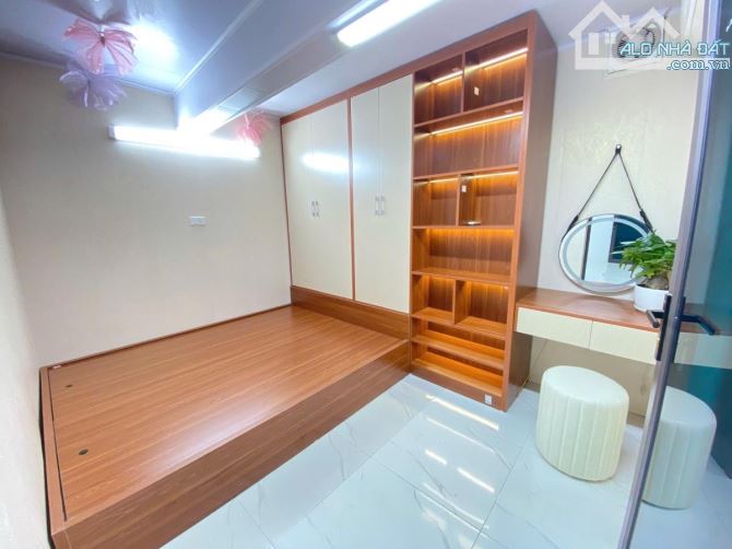 Ô TÔ ĐỖ CỬA – TẬP THỂ BÁCH KHOA – 3 PHÒNG NGỦ – SỔ ĐỎ RIÊNG – CHỈ 4.35 TỶ 🌹 - 3
