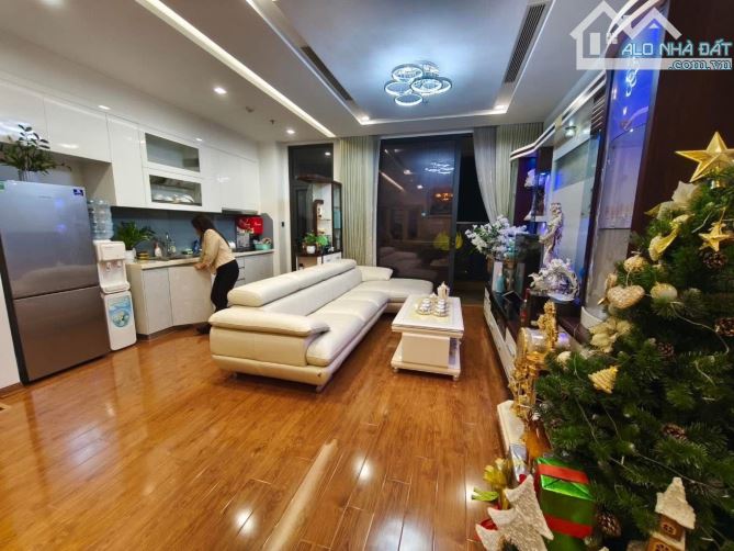 Nhà riêng đường Tây Tựu, Bắc Từ Liêm, 2,35 tỷ, 100m2, 3PN khách bếp view đẹp, cho thuê 12t - 3