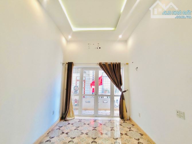 Bán nhà dân xây độc lập tại Mê Linh, An Biên, Lê Chân. 40m², 3,5 tầng, giá 3,45 tỷ - 3
