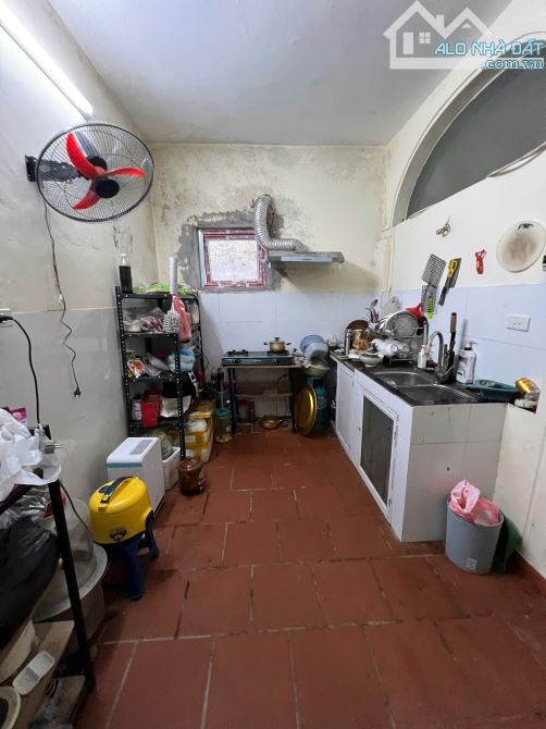 BÁN NHÀ SA ĐÔI – SÁT ĐƯỜNG LÊ QUANG ĐẠO – NAM TỪ LIÊM – 70M² – 2NGỦ – GIÁ 1,5X TỶ – Ô TÔ Đ - 3