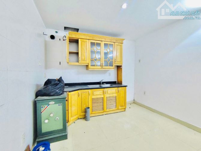 3,4 tỷ,Bán nhà tại 97  Mê Linh,  An Biên, Lê Chân  + Nhà 3,5 Tầng Phố Trung tâm , ô tô 2 c - 3