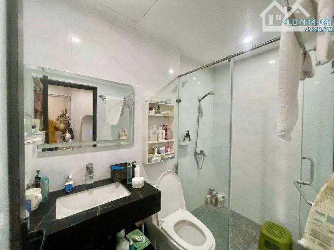 CỰC PHẨM LÊ TRỌNG TẤN TRUNG TÂM THANH XUÂN - LÔ GÓC 2 THOÁNG - 6 TẦNG THANG MÁY - LÔ GÓC 2 - 3