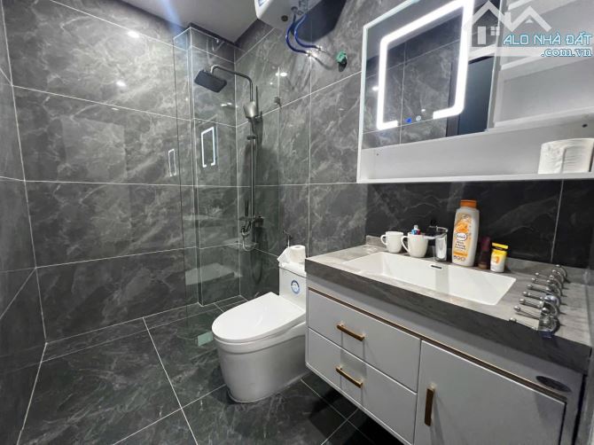 Cần chuyển nhượng căn nhà 4 tầng xây mới TDC CÂY ĐA - đằng giang - Ngô quyền -hp - 3