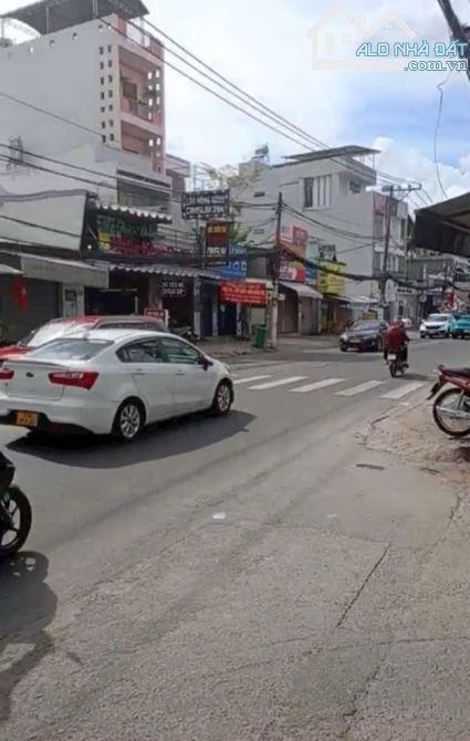 MẶT TIỀN ĐƯỜNG ÂU CƠ 2 LẦU 4X9 PHÚ TRUNG TÂN PHÚ GIÁ 6,1 TỶ THƯƠNG LƯỢNG - 3