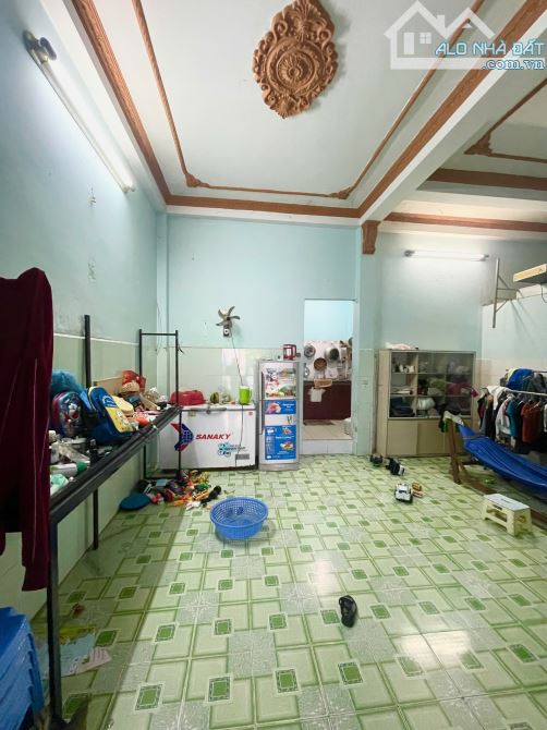 Np899 Bán gấp căn nhà 1Trệt 1 lầu Vị trí 2 Đồng Khởi  ngay BIG Tân Hiệp - Biên Hoà . - 3