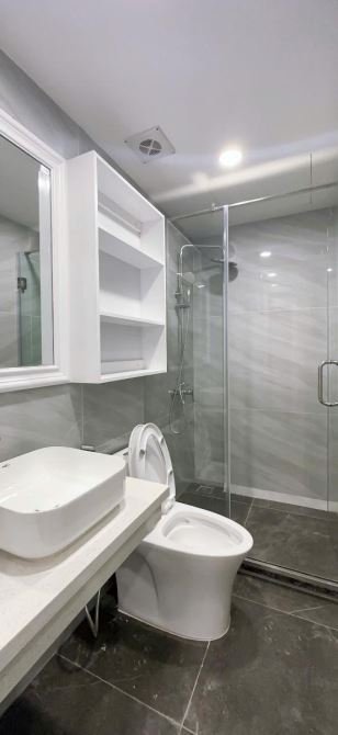 TOÀ NHÀ CCMM KHU VỰC Cầu Giấy 90m2/9Tầng 24 phòng khép kín mặt tiền khủng 6m8 - 3