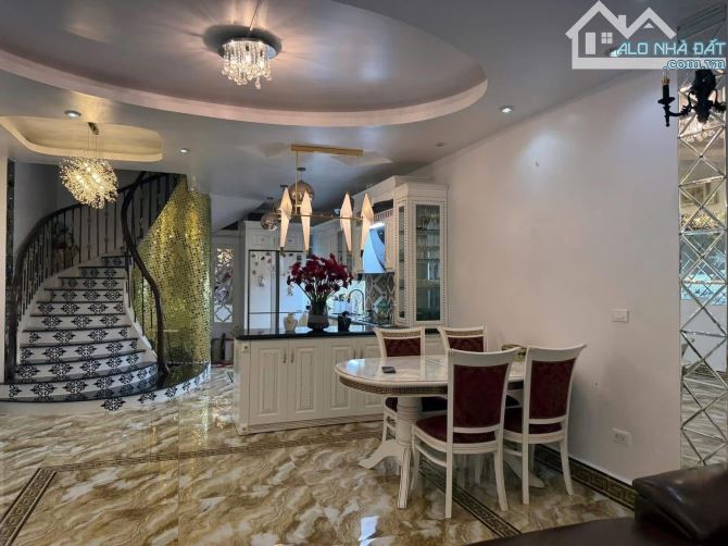 BÁN NHÀ ĐƯỜNG BƯỞI LÔ GÓC 3THOÁNG 73M² – MT 4.7M – Ô TÔ TRÁNH 20M –17 TỶ BA ĐÌNH - 3