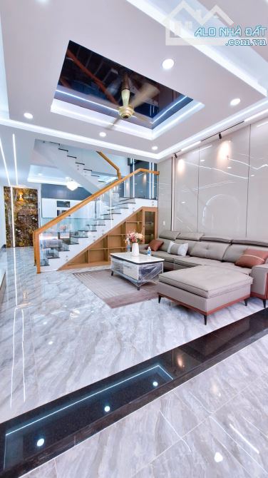 Chủ gửi Bán Nhà 1 trệt 2 lầu Phường Biên Hòa (Hóa An cũ).Dt: 5x15,6=78m2.Giá: 4tỷ7 - 3