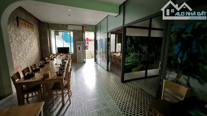 Bán nhà mặt tiền NGUYỄN THIỆN THUẬT,  2 mặt tiền trước sau. Lô đất cực đẹp và rẻ. ngang 7m - 3