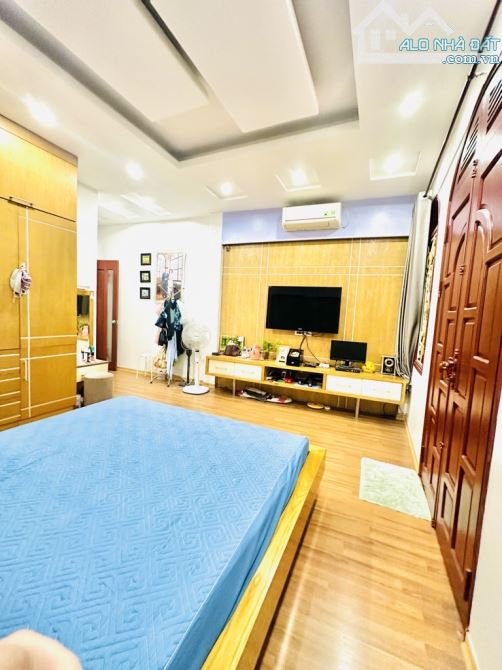 SIÊU PHẨM - PHỐ LƯƠNG KHÁNH THIỆN       58m - 4 tầng - mt 4,5 m - 13 ,8 tỷ - 3