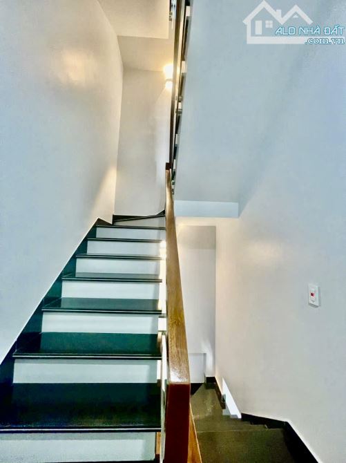 Mặt Đường Đông Khê 2_ Ngay đầu PHỐ CẤM _ LÊ LỢI chỉ 7.5 tỷ - 3