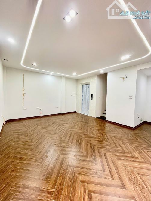 BÁN NHÀ NGÕ 30 CÁT LINH, ĐỐNG ĐA 7 TẦNG THANG MÁY, XÂY MỚI 44m2 MT 5m 16,5 tỷ. - 3