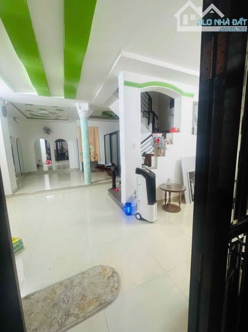 Villa Phố Cho Thuê Trung Tâm TP.HCM Đg Tô Hiến Thành Quận 10 - 3