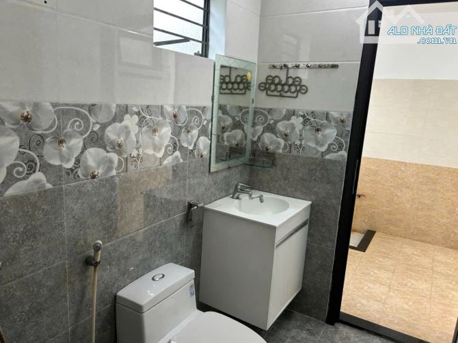 GẤP BÁN NHÀ 3 TẦNG LỖ GIÁNG 14, HOÀ XUÂN, CẨM LỆ, ĐN, 125M2 CHỈ NHỈNH 6 TỶ - 3