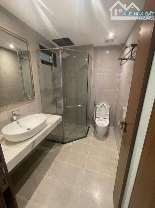 BÁN NHÀ MẶT PHỐ ĐẶNG TẤT BA ĐÌNH 54M2 30 TỶ VỊ TRÍ HIẾM - 3