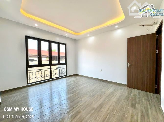 Căn Duy Nhất - Sân Cổng riêng - Bùi Tự nhiên - 3 Tỷ 450 - 4
