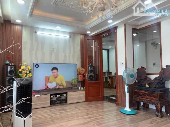 💥 5 TẦNG 67M - GÒ VẤP - HXH NGỦ TRONG NHÀ - CÓ PHÒNG KARAOKE - 5.8x10M - GIÁ NHỈNH 6,X TỶ - 4