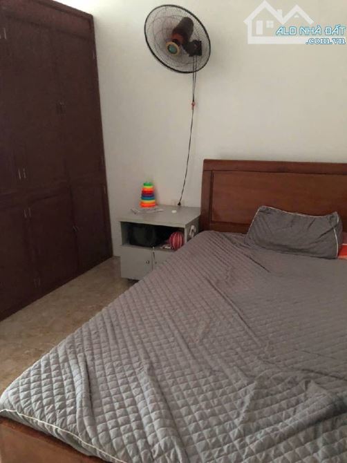 🔥 NHÔ 6 TỶ -CỰC HIẾM – NHÀ 3 TẦNG MẶT TRỤC KINH DOANH – GẦN CẦU THƯỢNG CÁT  📍 Vị trí: Hậ - 4