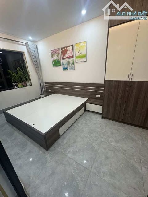 Chính chủ Gửi bán căn  chung cư cao cấp vị trí siêu đẹp và thuận tiện giao thông. - 4