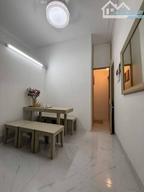 Bán tập thể Lê Thánh Tông 80m cực đẹp - 4