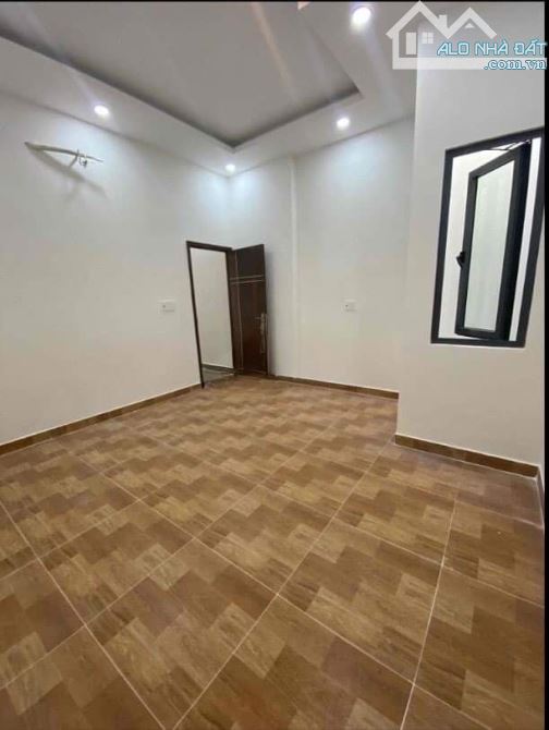 Bán nhà MT Hẻm 8M Phan Huy Ích, Emart, 4.6m x 14m, 3 Tầng, 3PN, Nhà mới đẹp, Giá 7 tỷ 9 - 4
