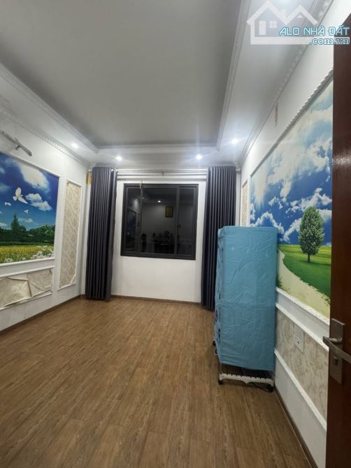 Siêu phẩm cực hiếm nhà 5 tầng,43m tại Lê Lợi,Hà Đông, ngay ô tô tránh chỉ nhỉnh 8 tỷ - 4