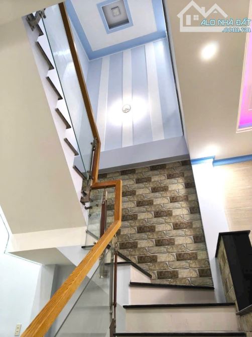 Bán nhà  2 tầng nội h 2 bính an p đông hoà dt 94m2 - 4