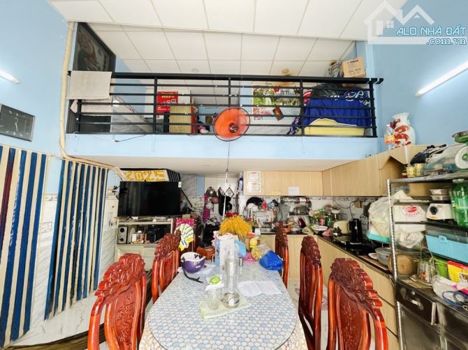 Nhỉnh 70 triệu/m2 nhà 70m2 giá 5,35 tỷ giáp Bình Thạnh đường Nguyễn Văn Công P3 Gò Vấp - 4