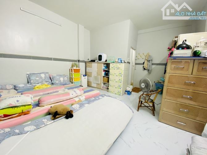 Hẻm xe tải, sau lưng ETOWN Cộng Hoà, 94m2, chỉ 9.3 tỷ - 4
