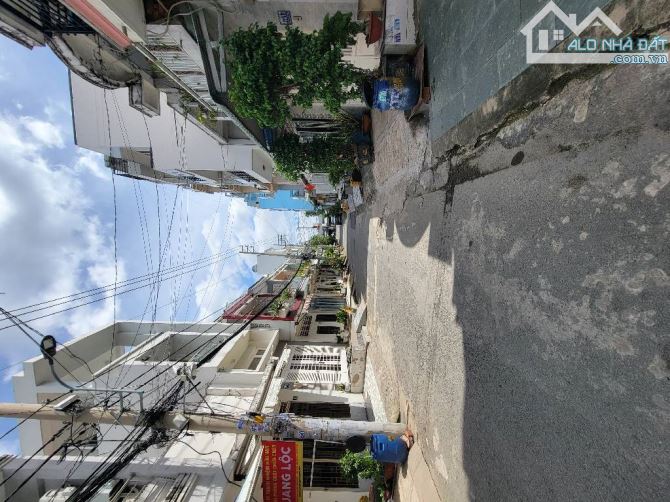 Nhà Bán, kế mặt tiền Hà Huy Giáp 4.2m x 19.5m, 3 Tầng,XH ngủ trong, Giá 7.85 tỷ TL - 4
