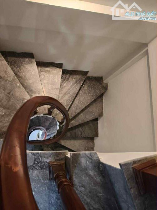 Có 1 0 2! Phân lô Tân mai, lô góc, ôtô đỗ ngay cửa, nhà cực đẹp, 32m2 giá 6,399tỷ. - 4