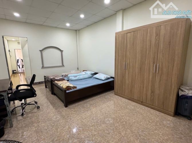 NHÀ P3 Q8 HẺM XE HƠI THÔNG- Cách trường Tiểu học Âu Dương Lân-chợ Rạch Ông chỉ 200m. - 4