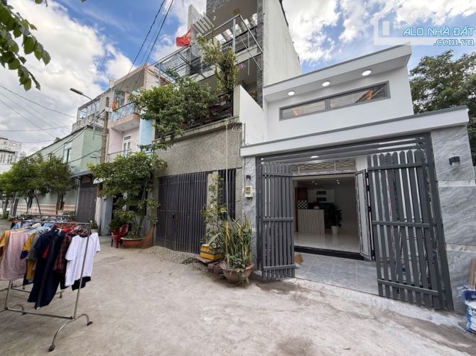 💥 HÀNG HIẾM – NHÀ MỚI 1T1L GIÁ TỐT Q9 💥 👉 DT 54m² (4.2m ngang, sổ riêng, hoàn công đủ) - 4